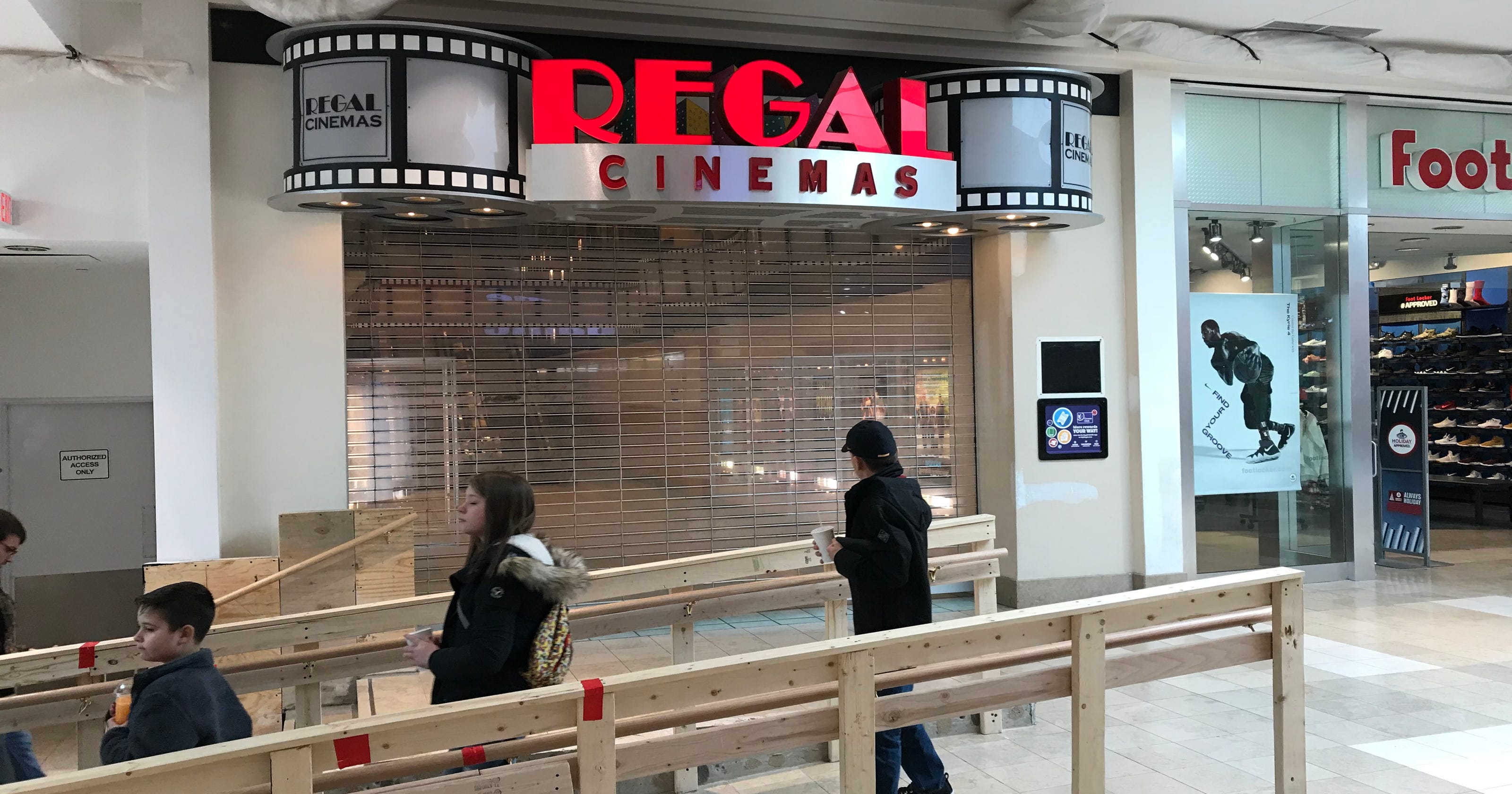 Regal Cinebarre, West Town Mall remodeling to be unveiled July 19