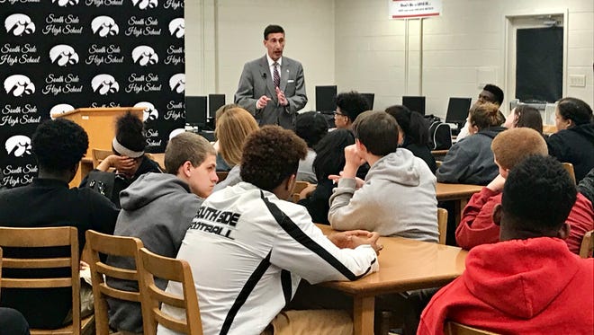 U.S. Rep David Kustoff, R-Tenn., speaks with students at South Side High School Friday afternoon.