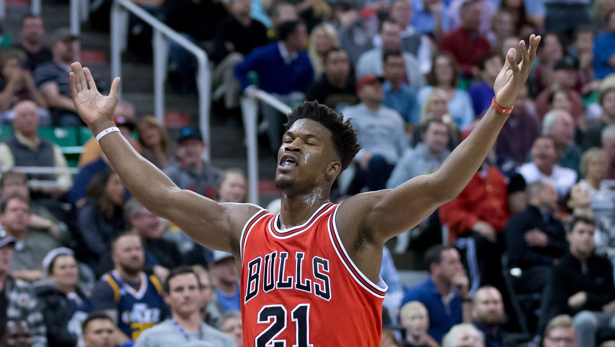 Jimmy Butler Anthony Davis Named Nba Players Of The Week