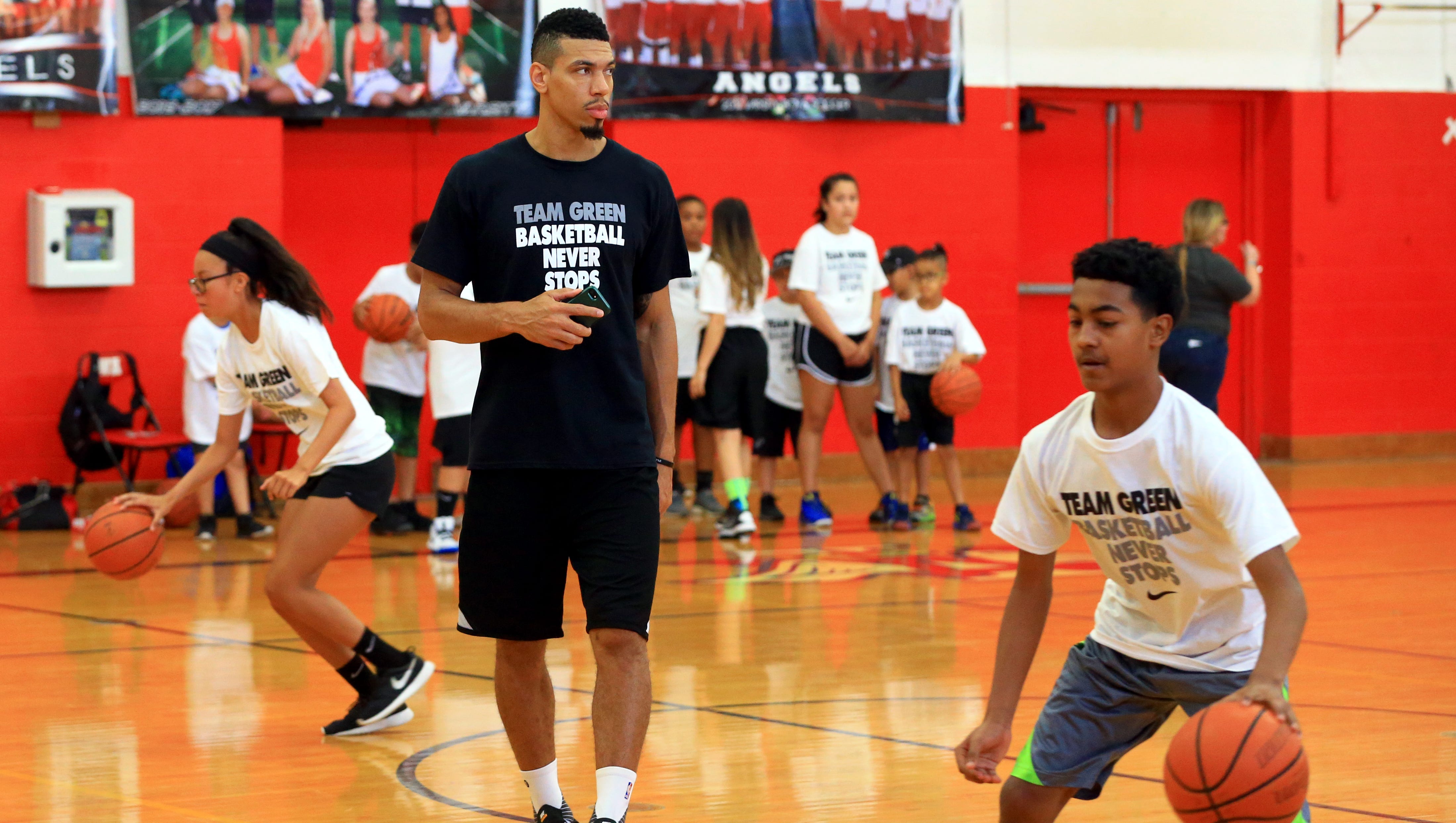 Danny Green Encourages Hard Work At Basketball Camp In Corpus Christi