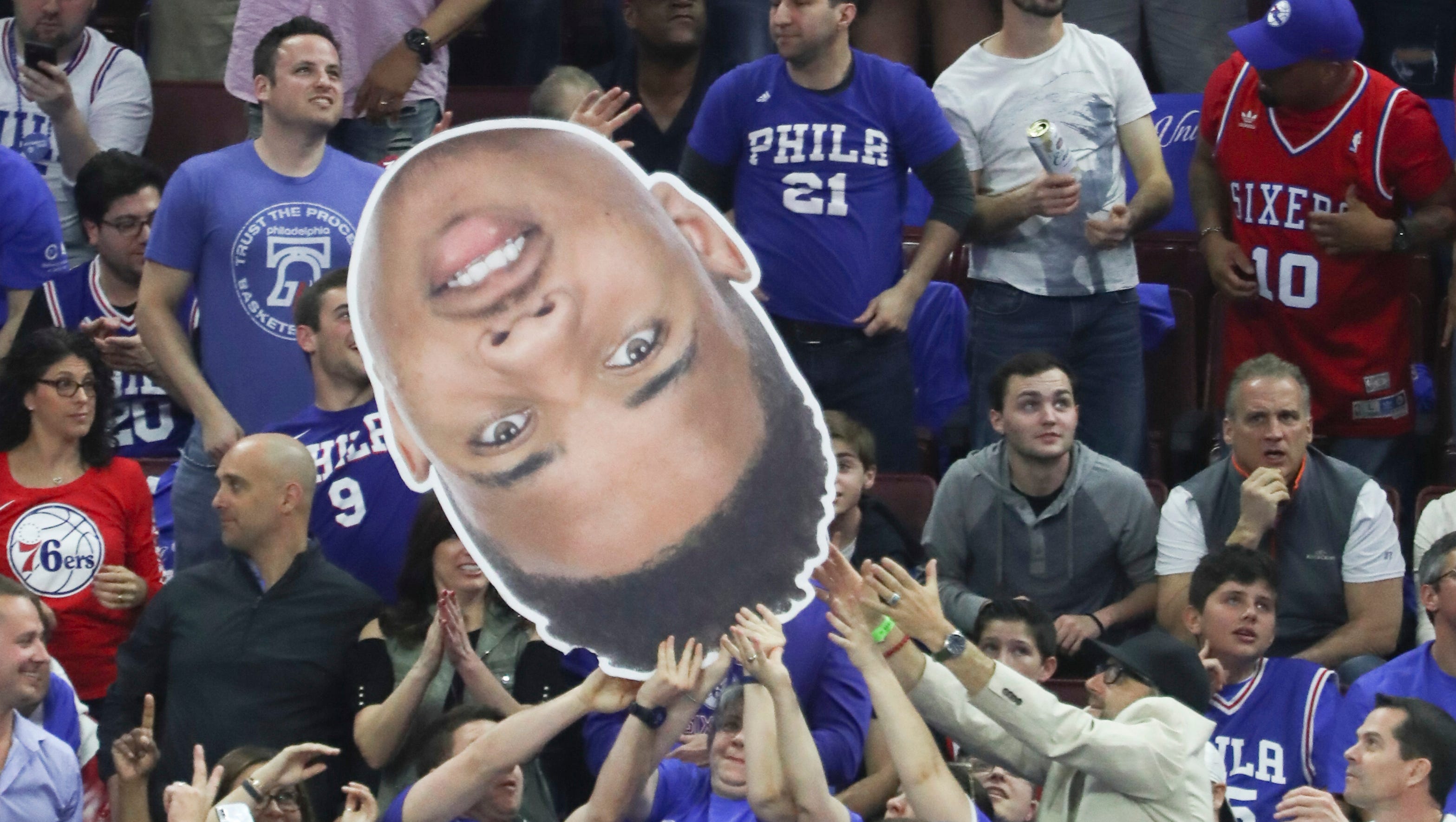 Flyers 76ers Phillies Allowing Limited Amount Of Fans At Games