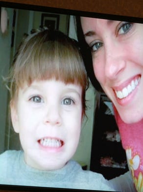 Is casey anthony dating her investigator