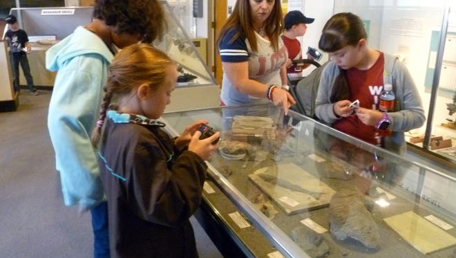 On a 2016 field trip to the University of New Mexico Campus in Albuquerque, fifth-grade Bataan Elementary School students visited the Earth and Planetary Sciences Museum.