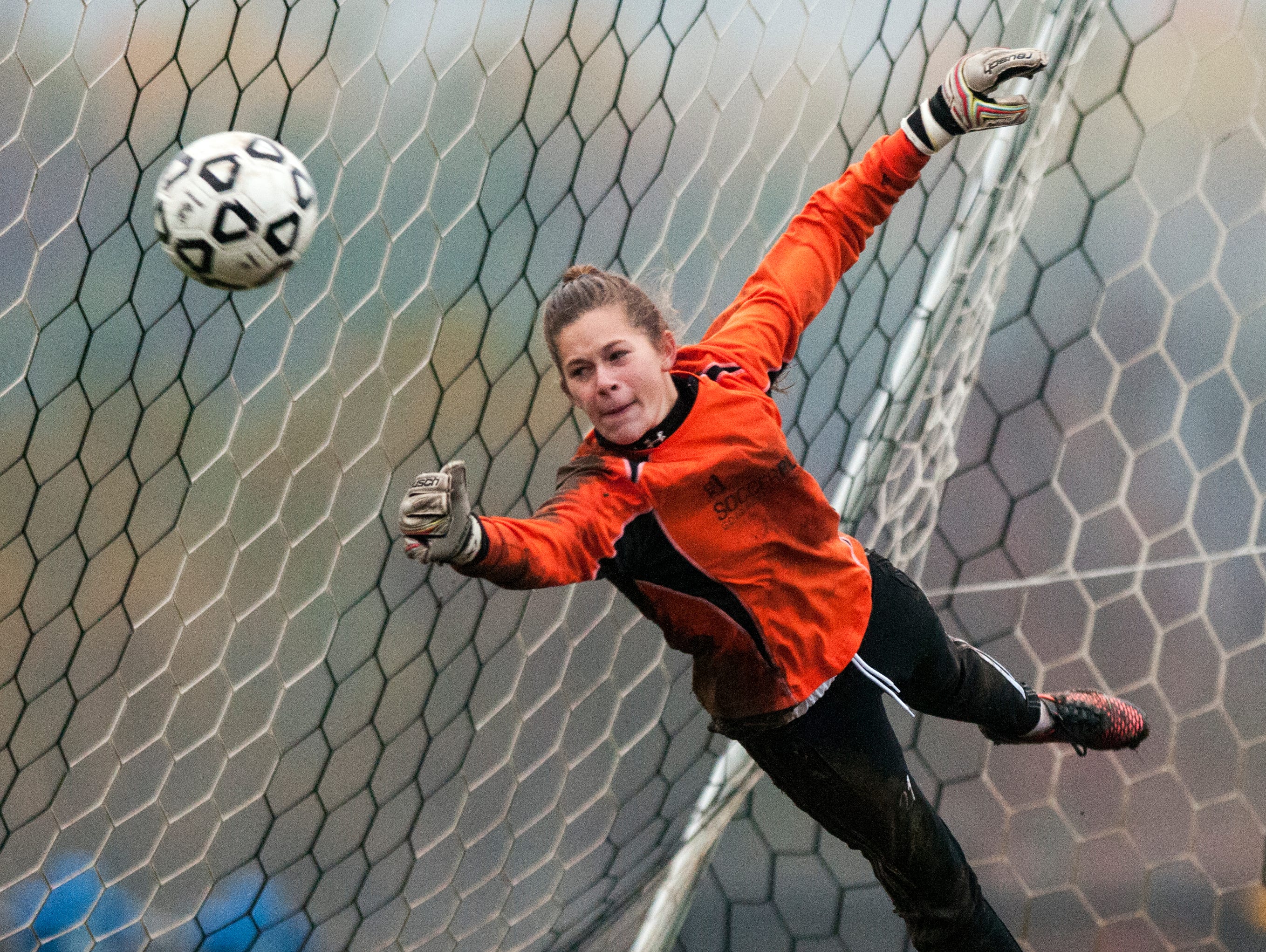 Girls soccer playdowns MMU outlasts Rice USA TODAY High School Sports