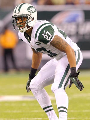 New York Jets cornerback Dee Milliner returns to Stanhope Elmore to hold a youth football camp beginning today.