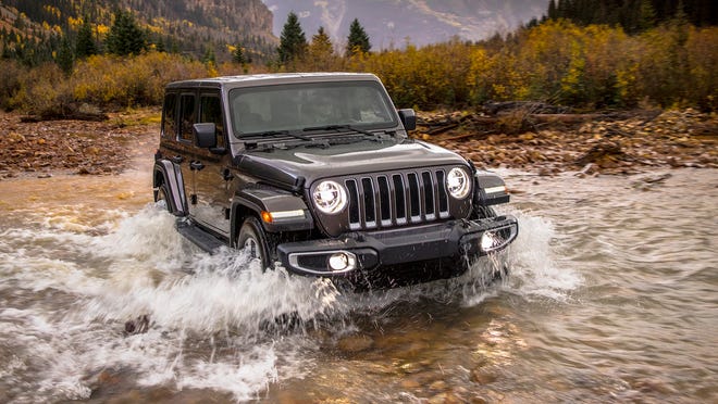 First look: 2018 Jeep Wrangler adds capability, loses weight