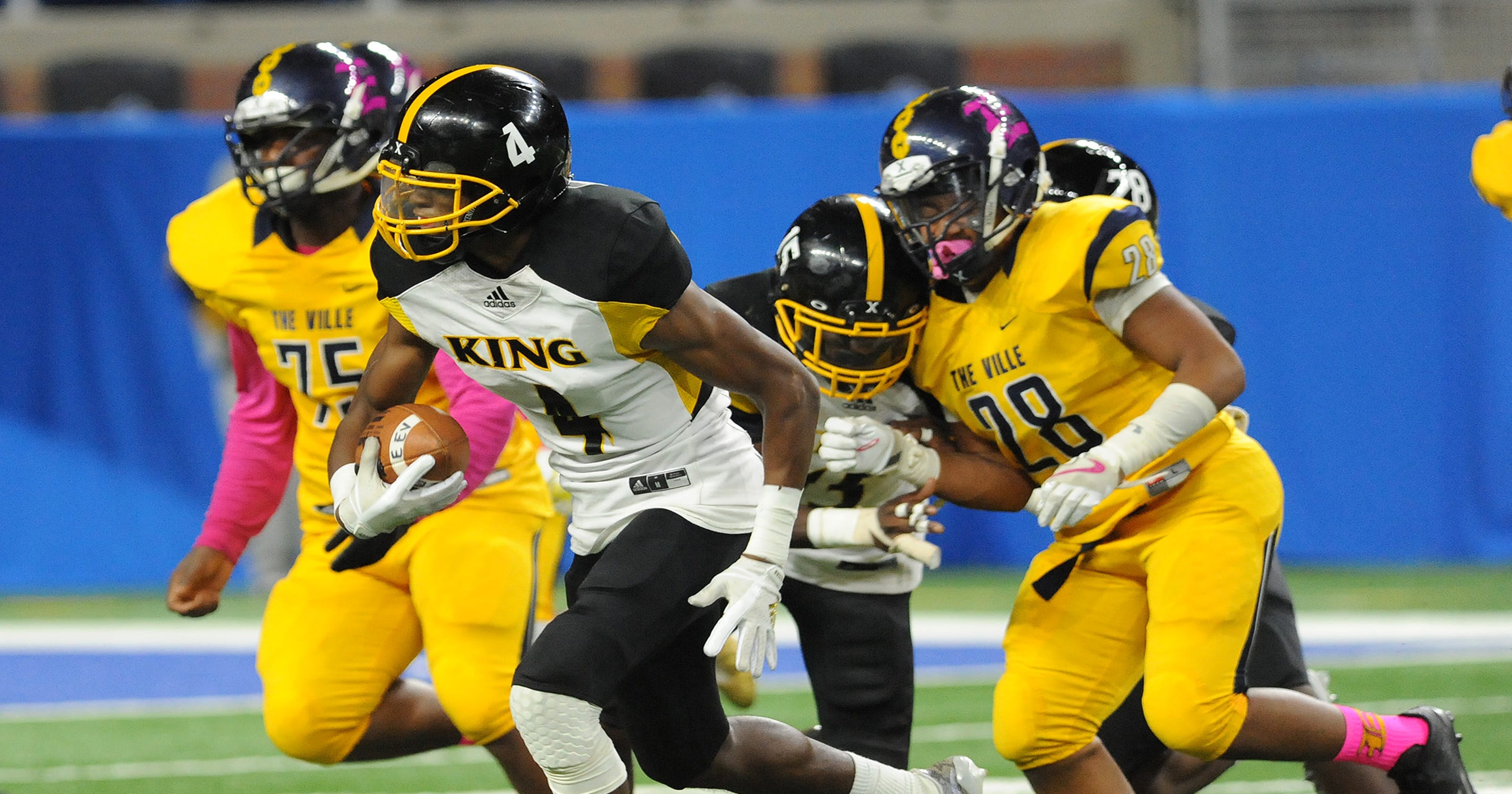 Detroit News All-Detroit Football Team