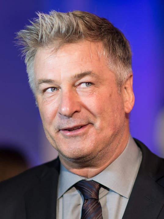 Alec Baldwin talks completely, 100 uncensored about Donald Trump