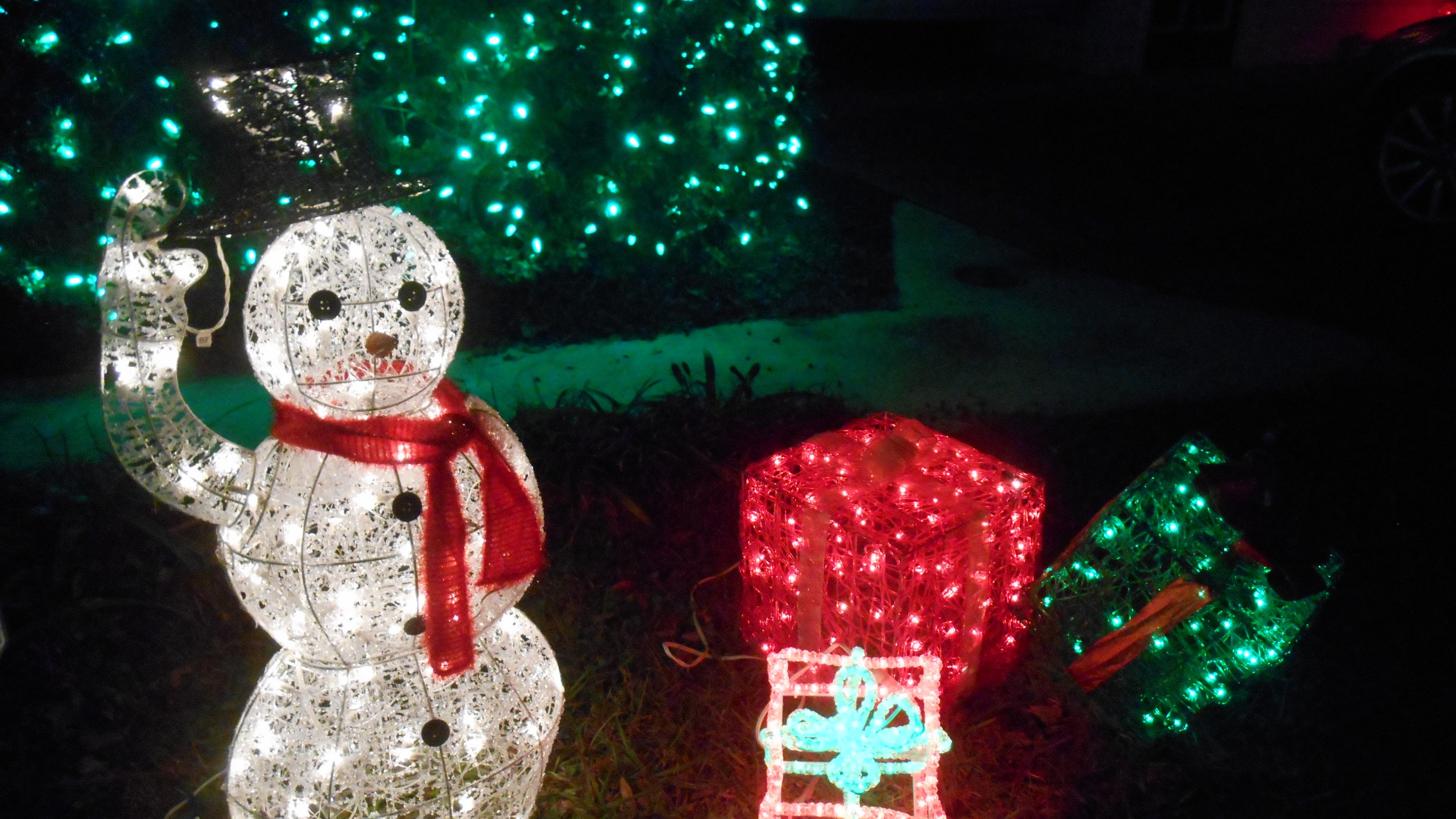 letglowtaketourlights