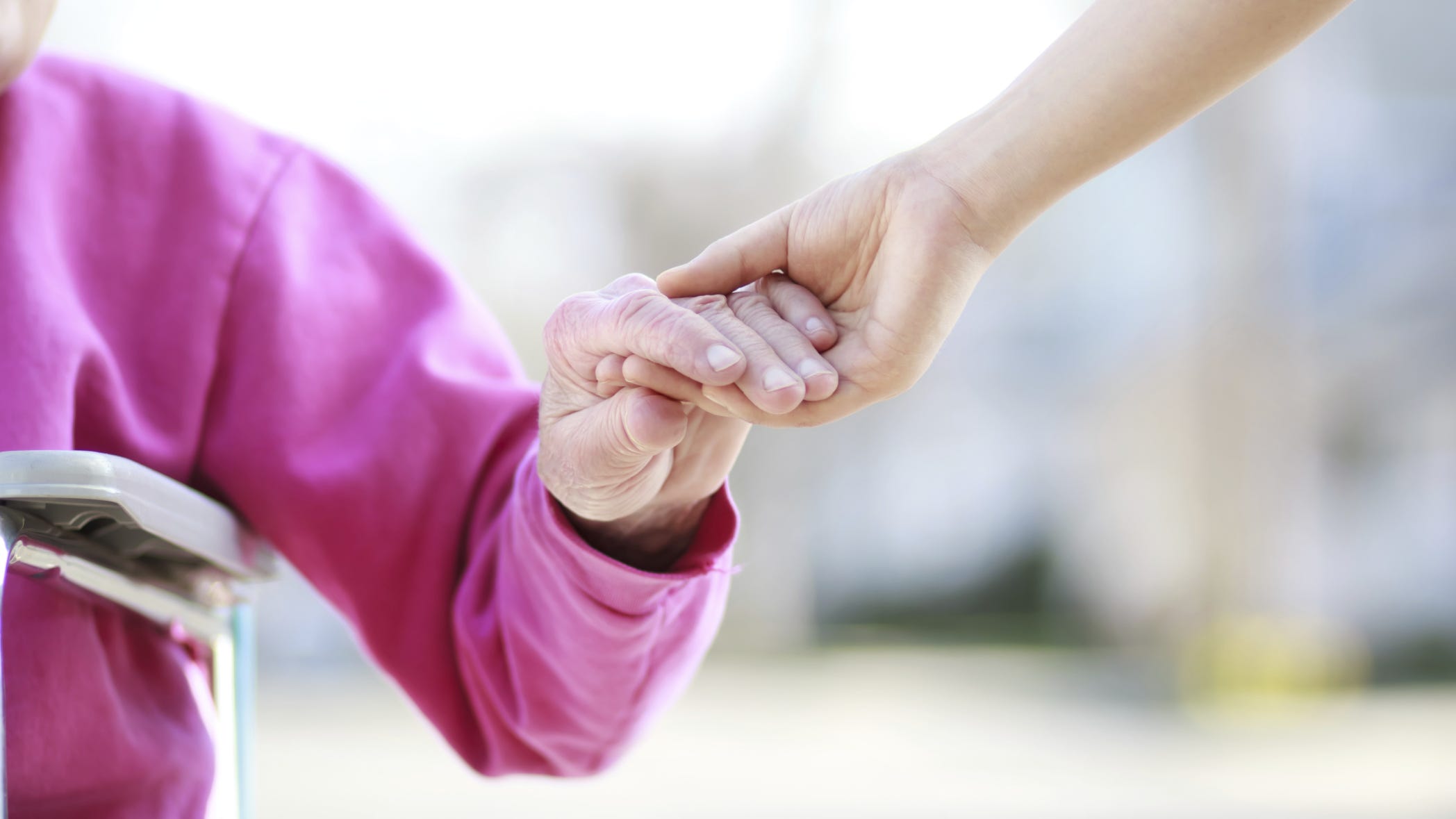 5 tips for long-term care insurance