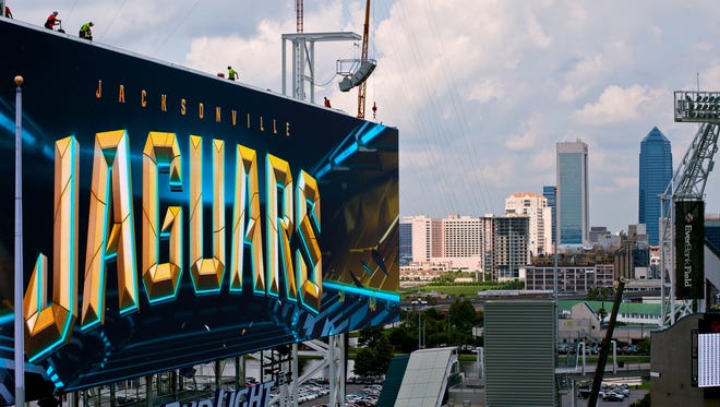 The Jacksonville Jaguars are one of several NFL teams to buy new displays from Daktronics.