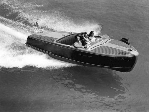 Chris-Craft common these selected images and advertisements