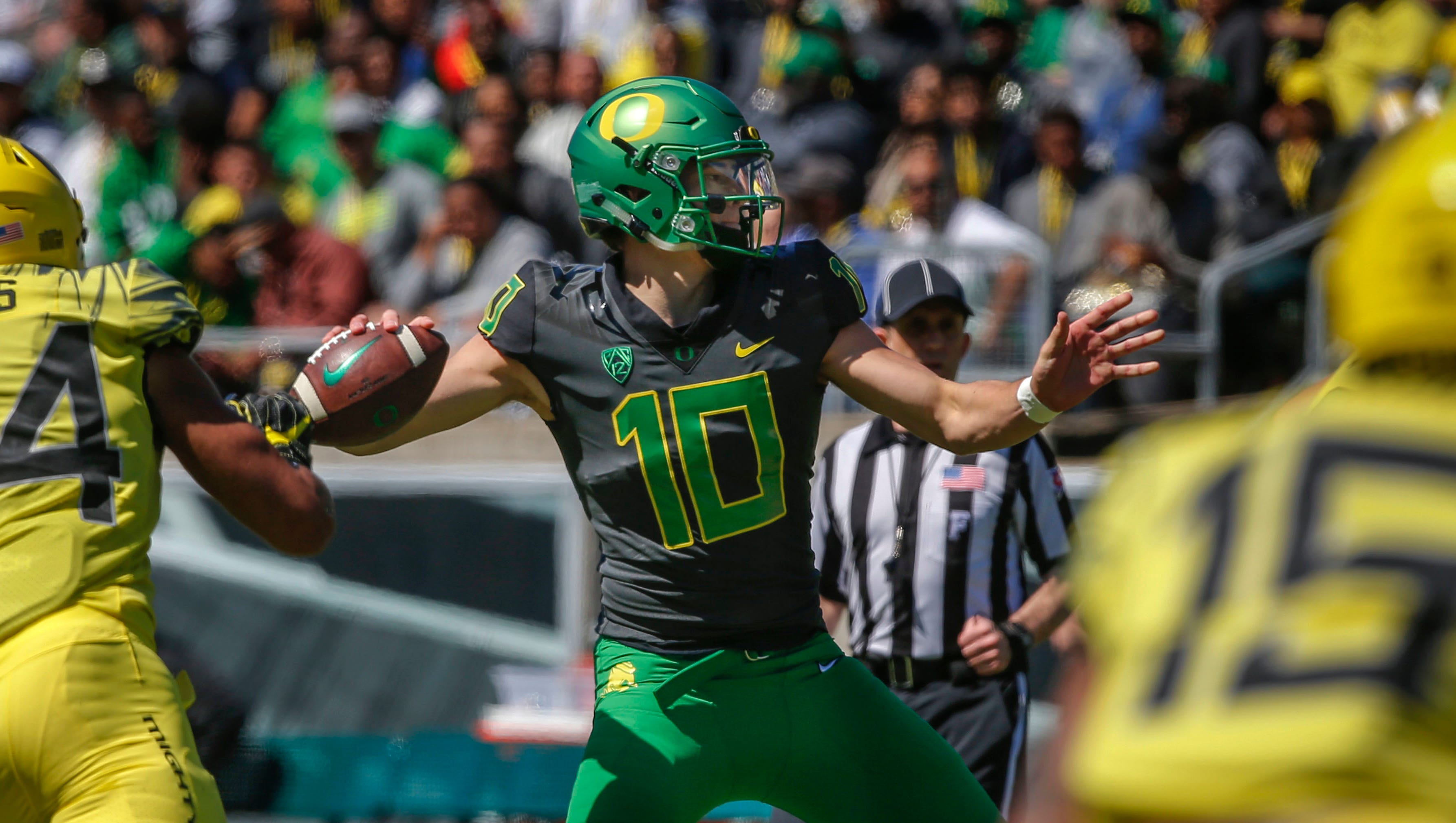 College Football S 10 Best Quarterbacks For 2018