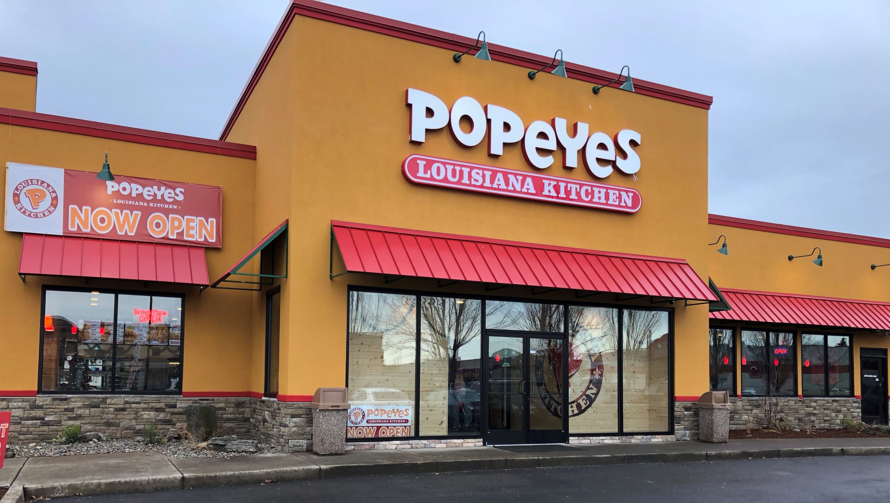 A New Popeyes Fried Chicken Has Opened On Lancaster In Salem Oregon