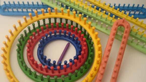 Loom Knitting How I Disagree With Loom Manufacturers Loom Knitting How I Disagree With Loom Manufacturers