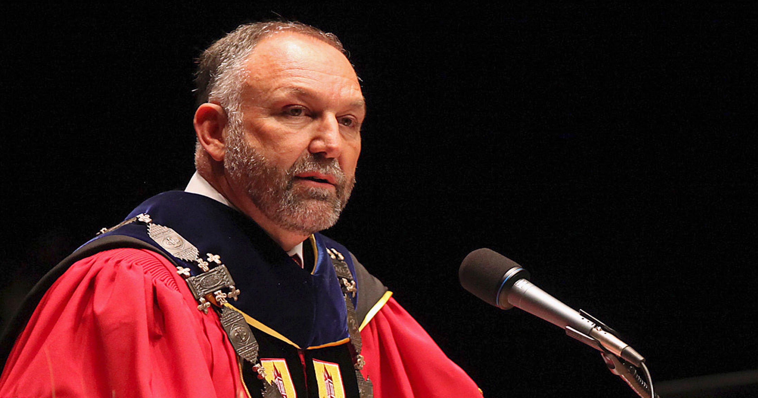 Auburn names Iowa State's Steven Leath president