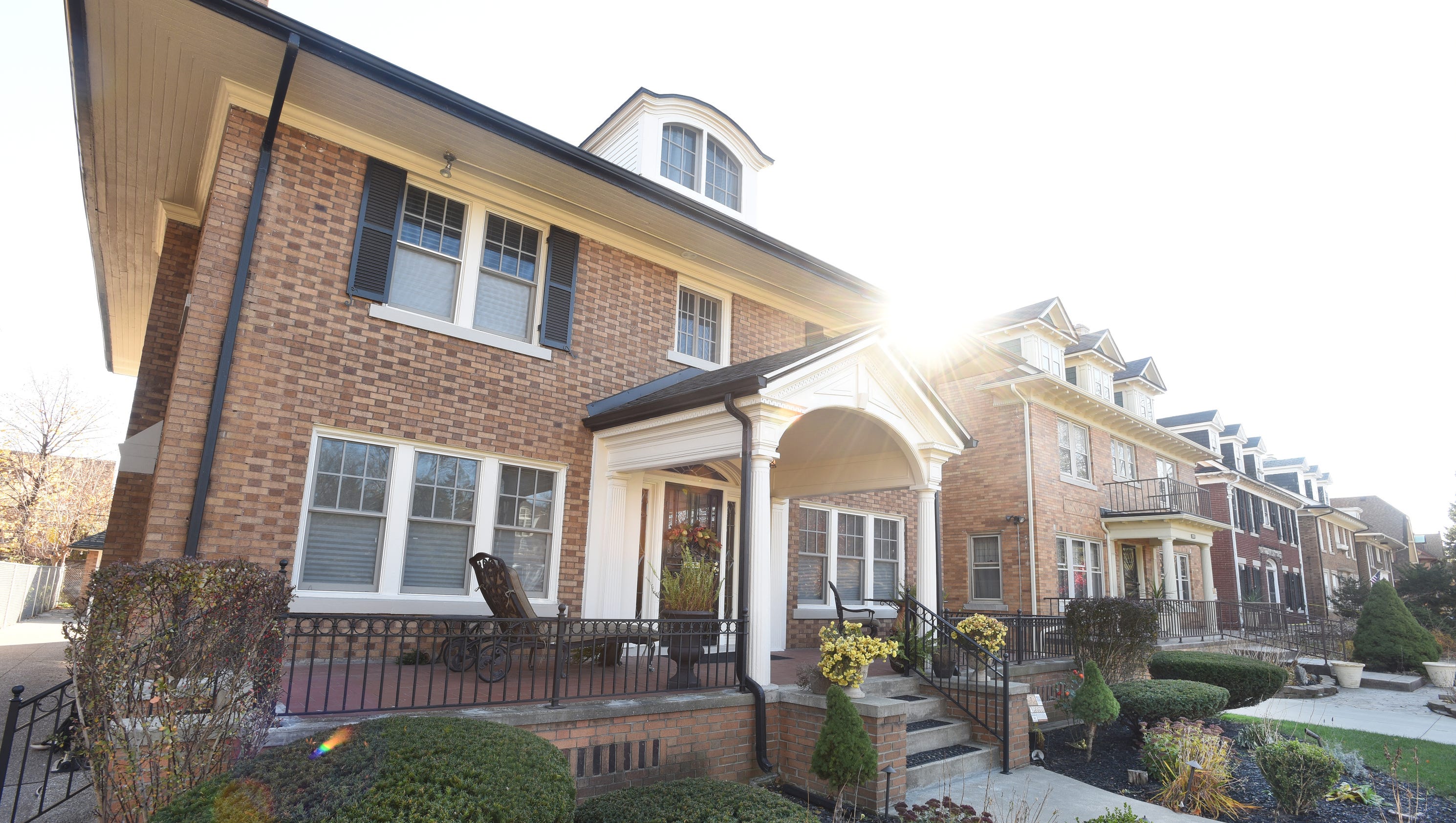 BostonEdison Holiday Home Tour