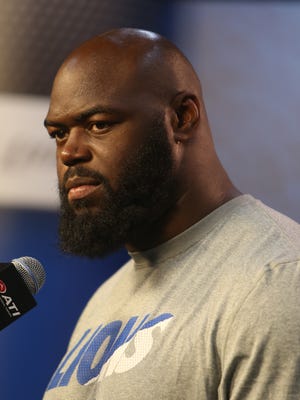 Lions rookie A'Shawn Robinson talks with reporters on Tuesday at the Allen Park practice facility.