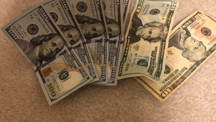 Chicago Teacher Given Wads Of Cash From Strangers On A Plane Over 2,943 wad of money pictures to choose from, with no signup needed. chicago teacher given wads of cash from