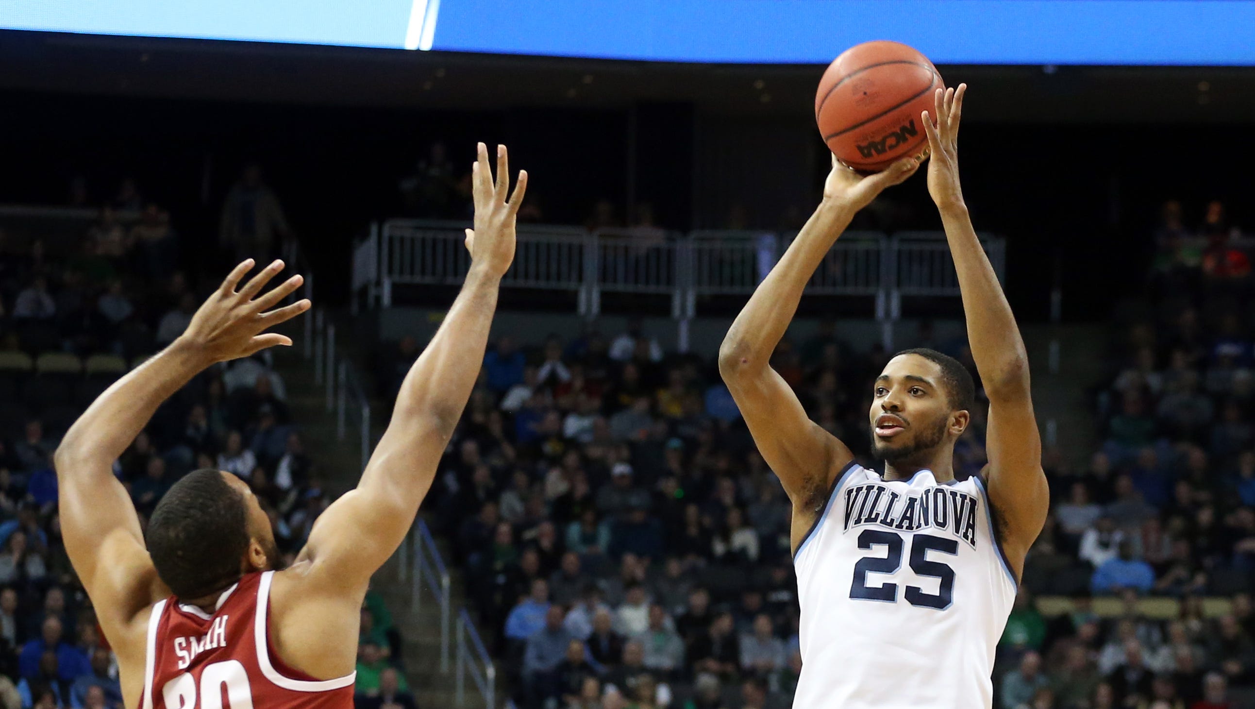 2018 Ncaa Tournament Top Seeded Villanova Rolls Over Alabama