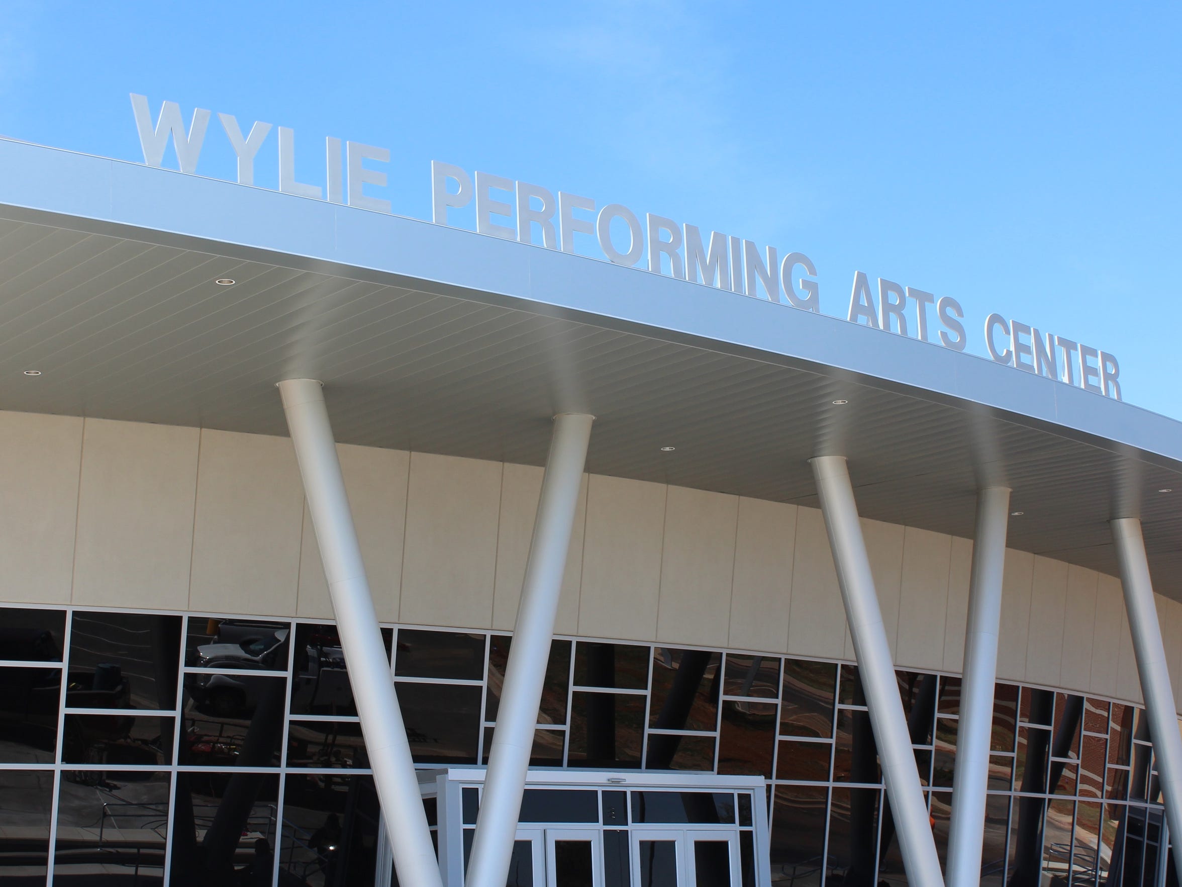 Abilene in review, 2018 Hooters, scooters and Wylie rooters