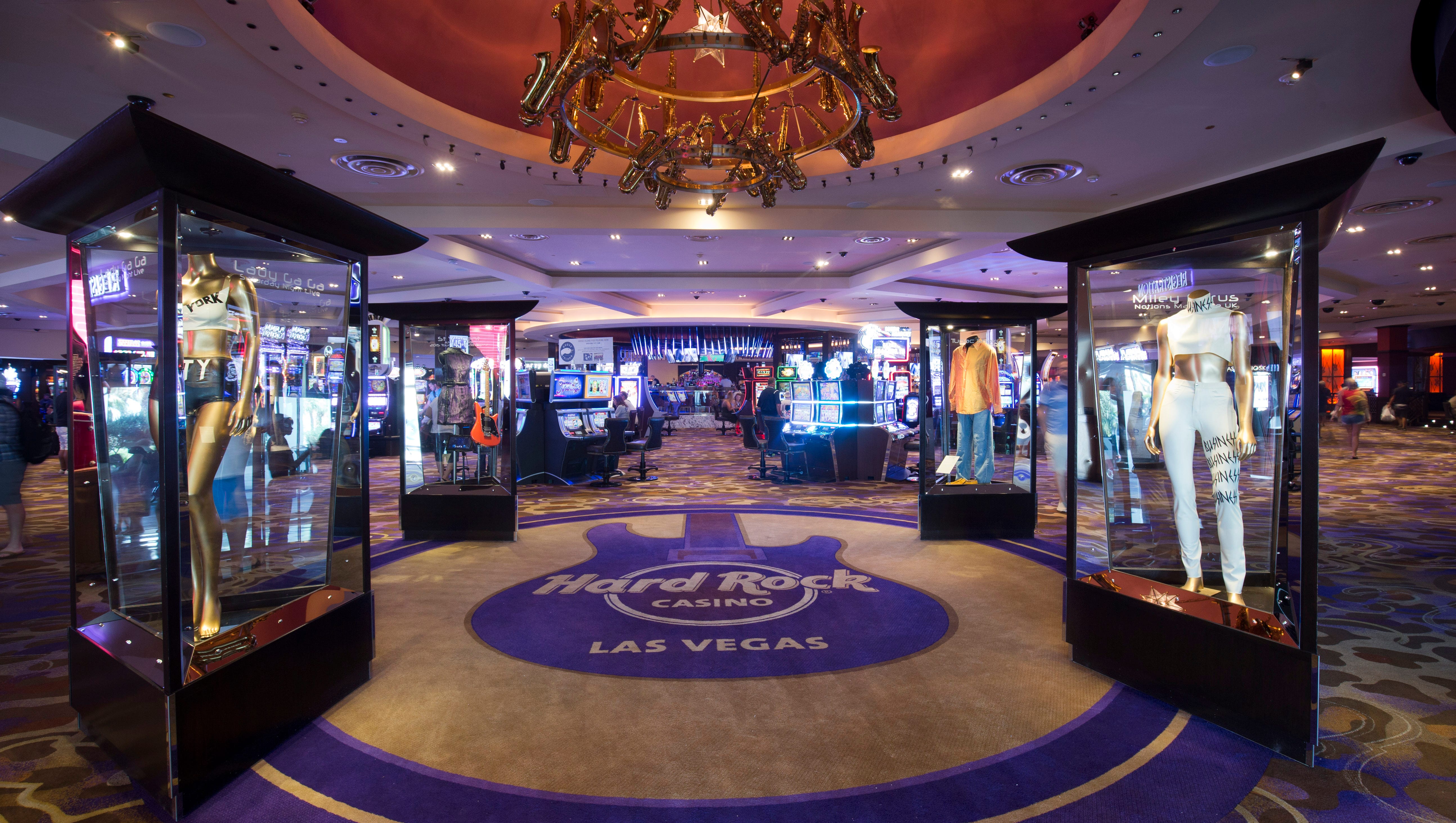 Tour the newly renovated Harrah's Las Vegas