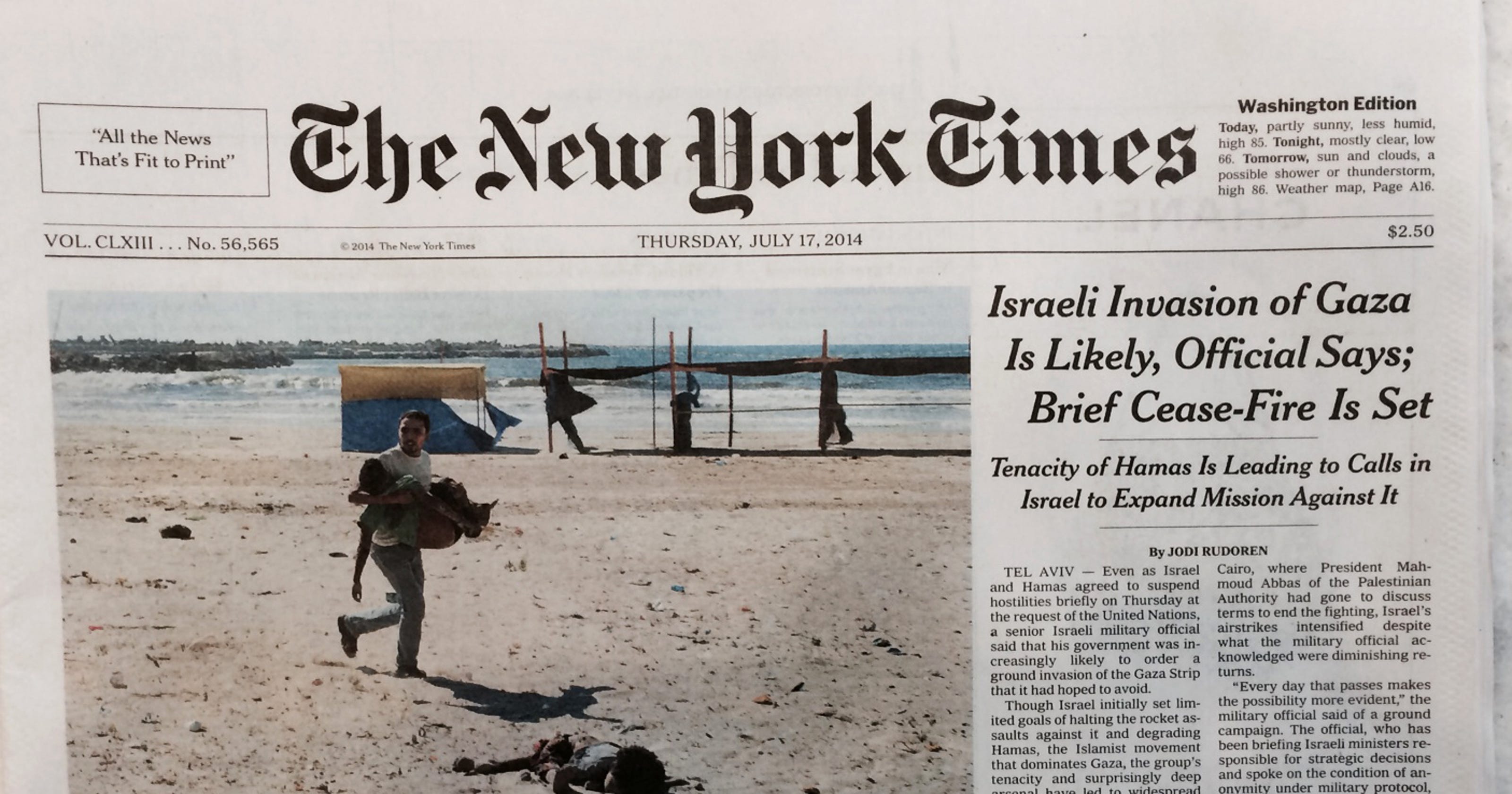 Gruesome photos from tragedies test newsrooms