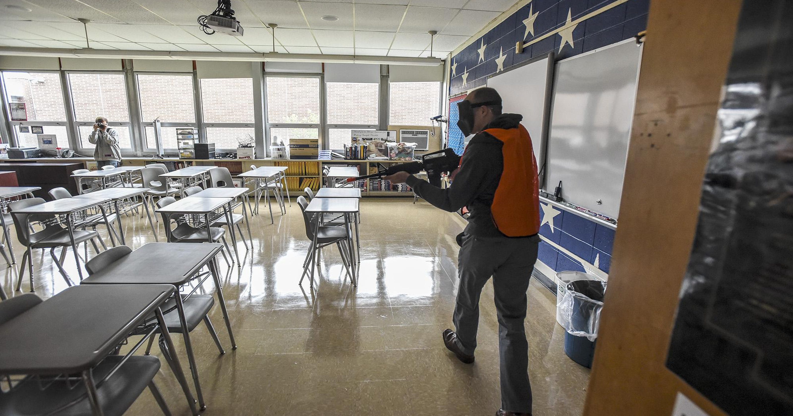 Beyond Lockdown: New Approaches To Active Shooter Response - lr6obje