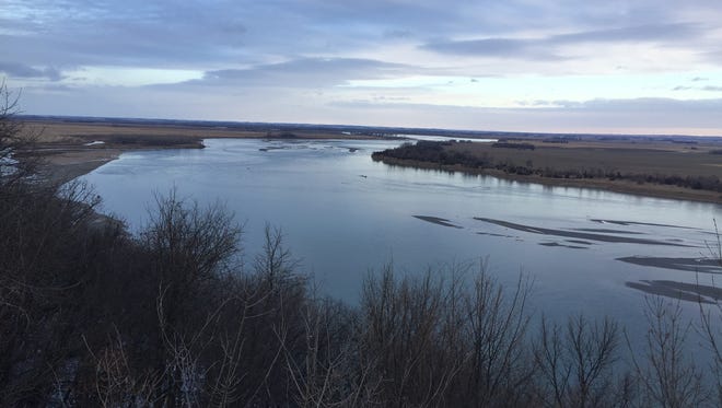 Nebraska’s Ponca State Park affords a commanding view of a free-flowing section of the Missouri River, designated as the Missouri National Recreational River. The park is near the eastern point of a 59-mile stretch of the MNRR and is a popular takeout point with canoeist and kayakers.