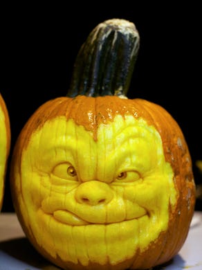 See it: The man who turns pumpkin-carving into art