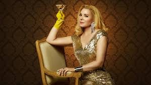 Kim Cattrall stars in new family drama "Filthy Rich."