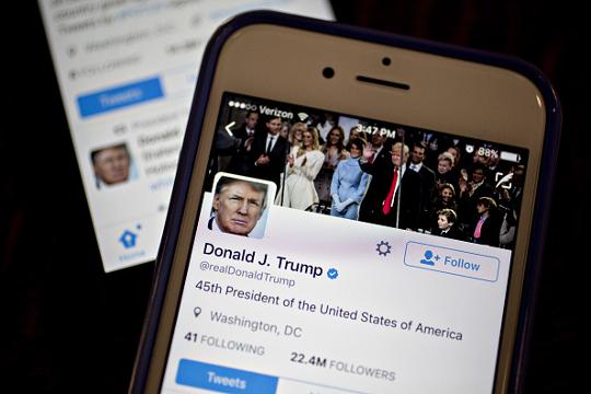 Tweet and delete? Congress warns Trump he could be breaking the law