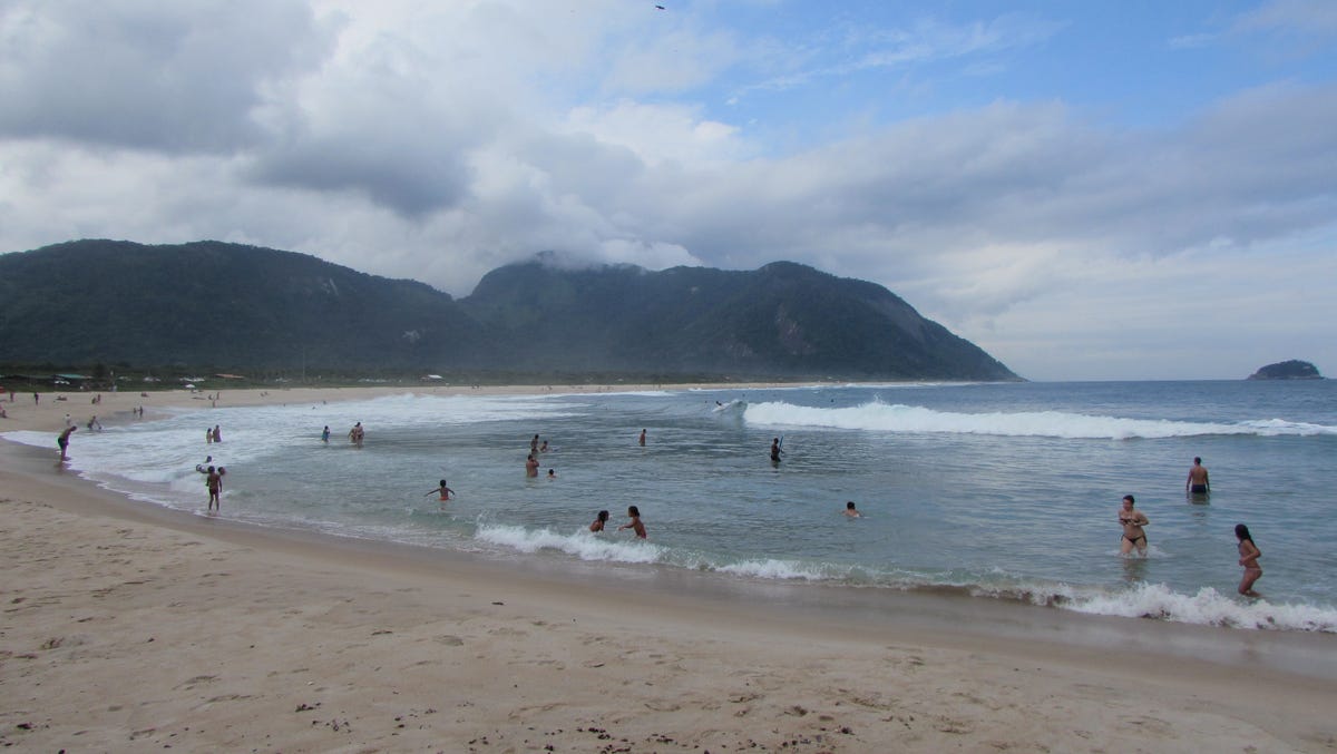 Booty Slave Suck Cock On Beach