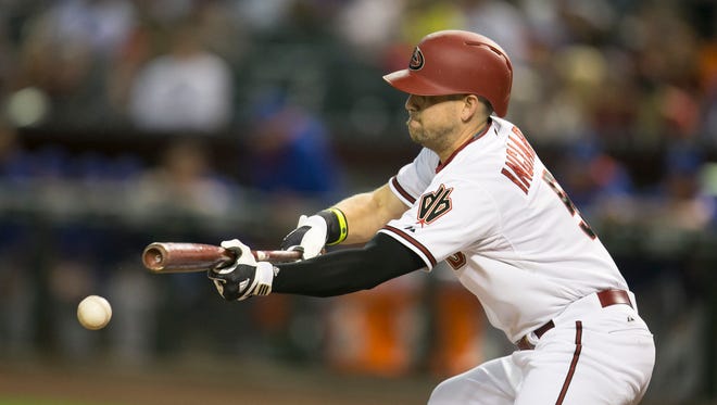 Diamondbacks outfielder Ender Inciarte bunts during the first inning of a game against the Mets at Chase Field in Phoenix on Friday, June 5, 2015.