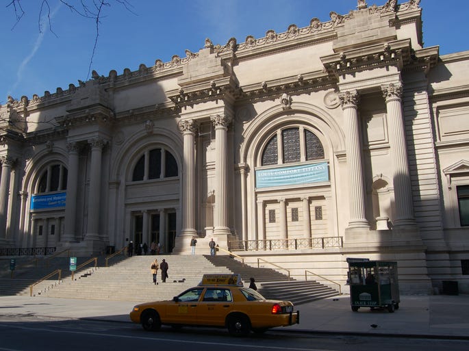 Photo tour: Grandest museums around the world