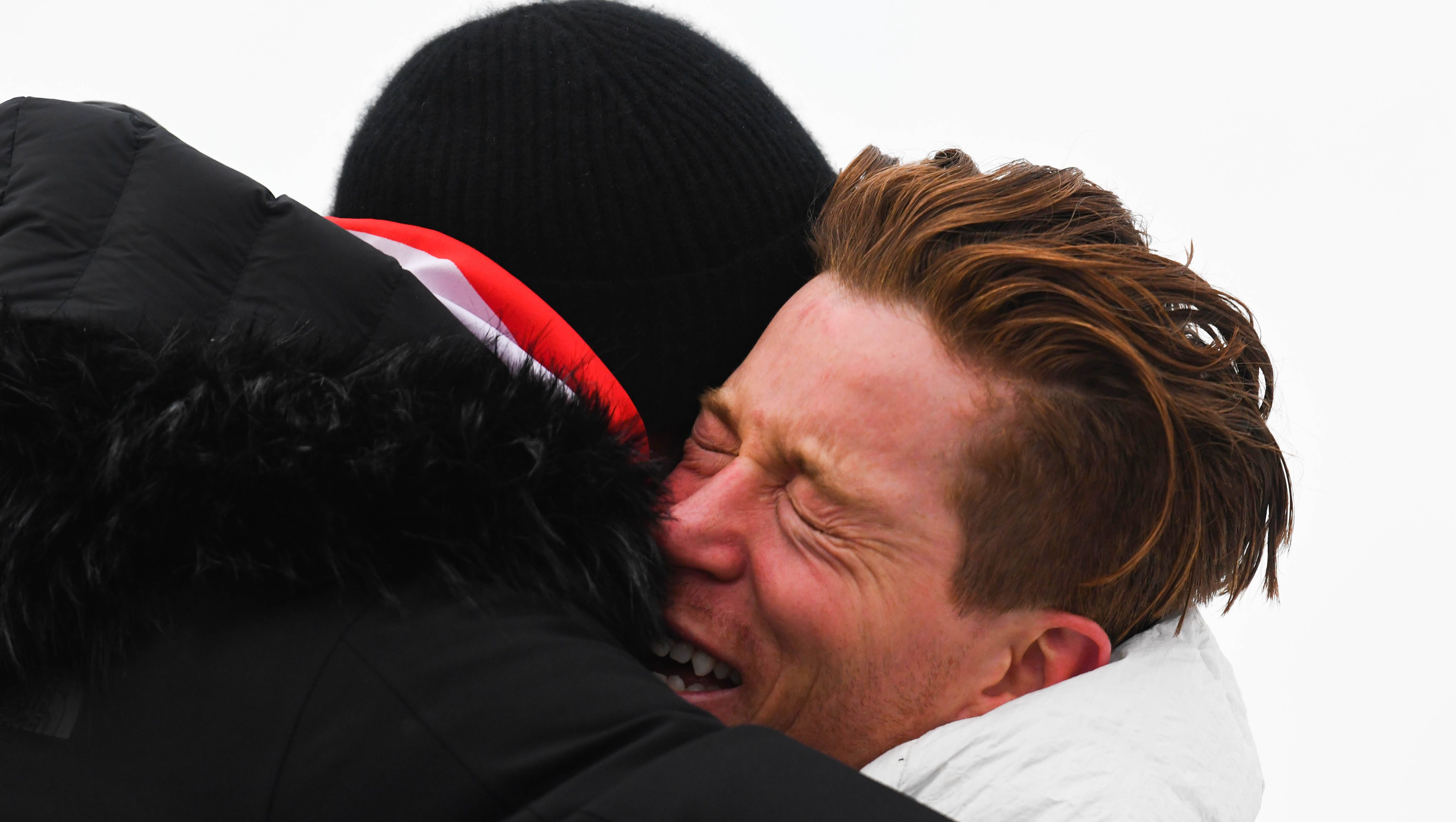 Shaun White's dad hadn't seen son cry until third Winter Olympics gold