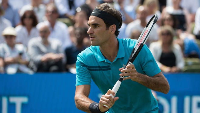 Roger Federer beats Guido Pella to book trip to Stuttgart Open semifinal