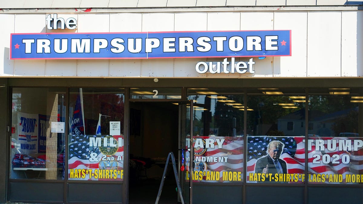 Popup Trump Shops Selling Unauthorized Merch Says Presidential Spokesman