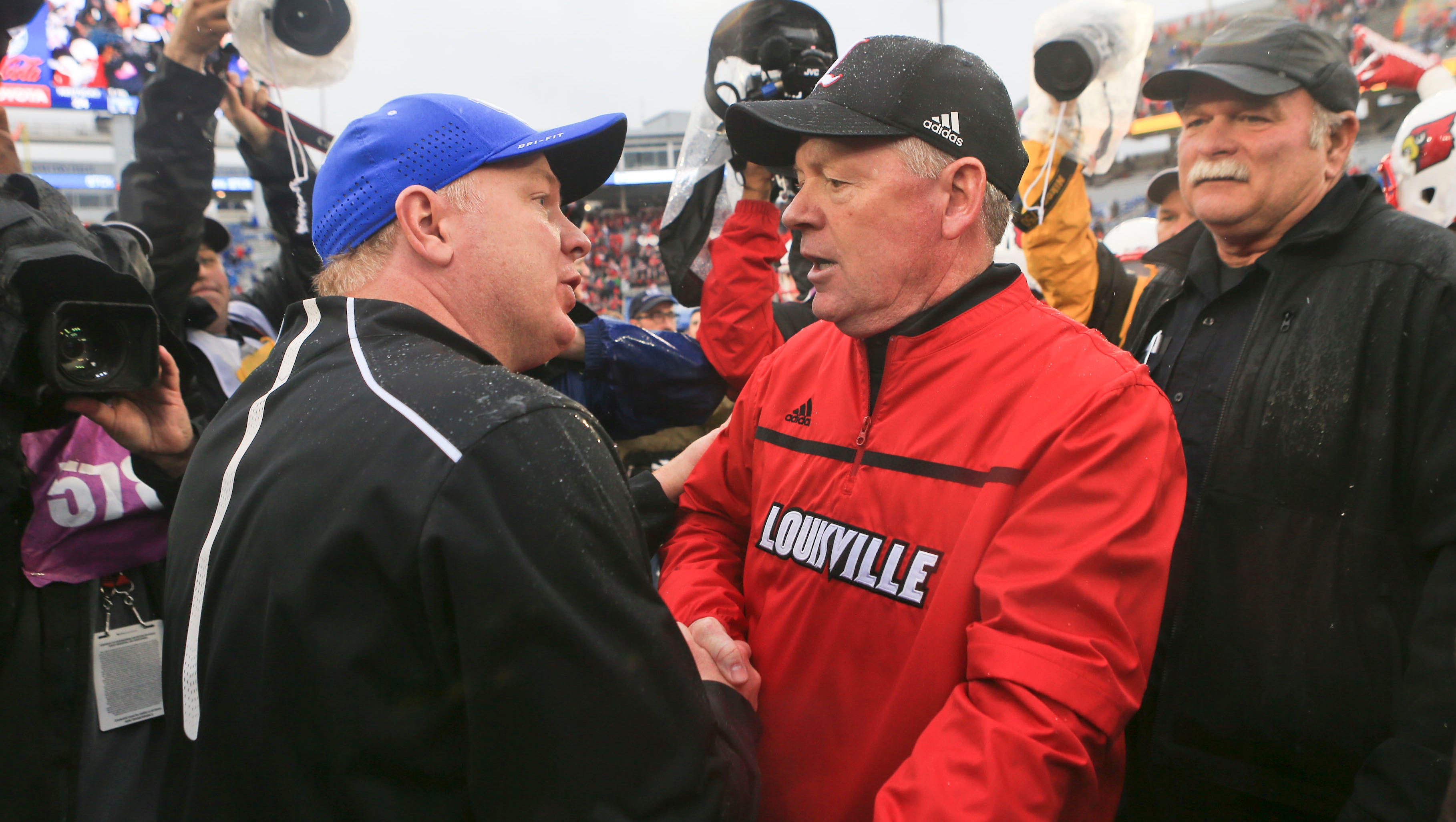 Kentucky Louisville Football How To Watch Uk U Of L Rivalry Game