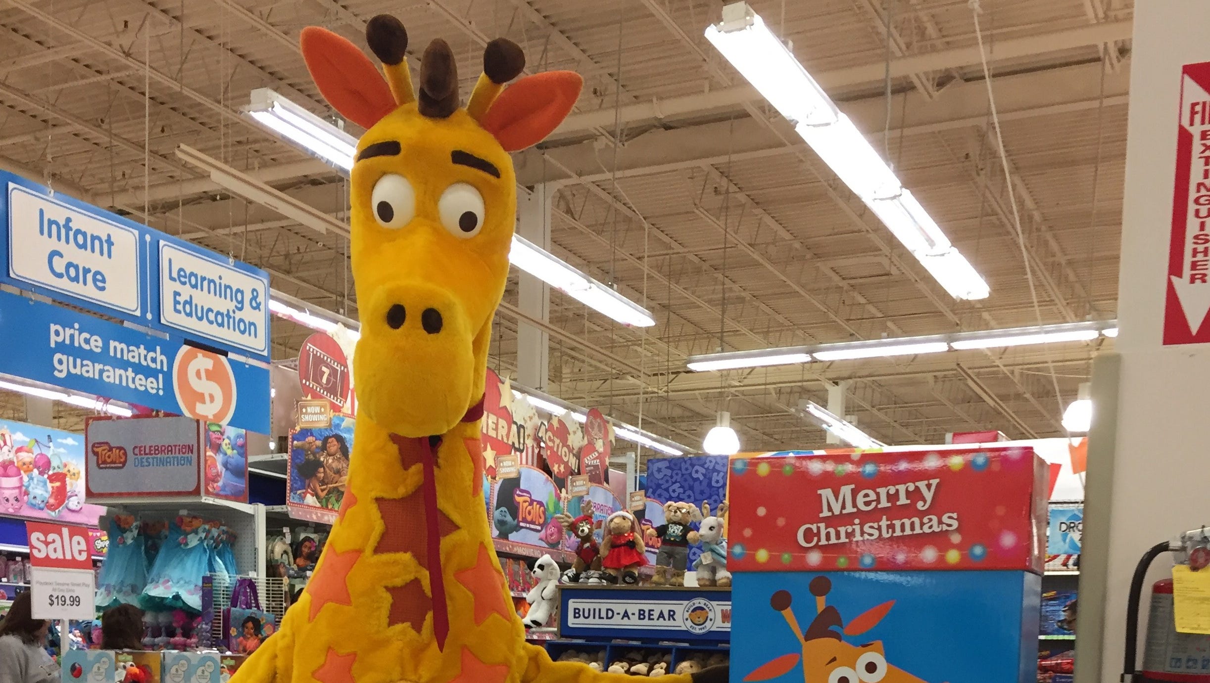 Toys R Us timeline