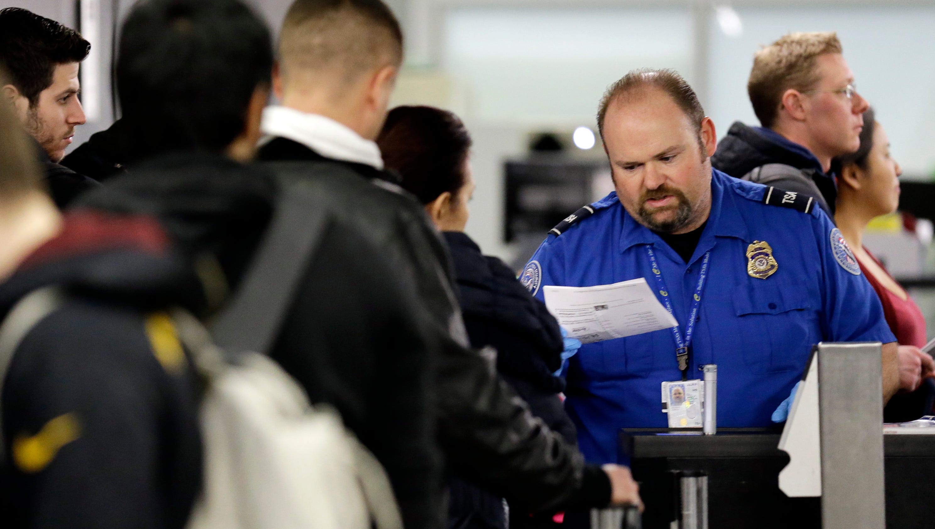 Why can't airline tickets be transferable?