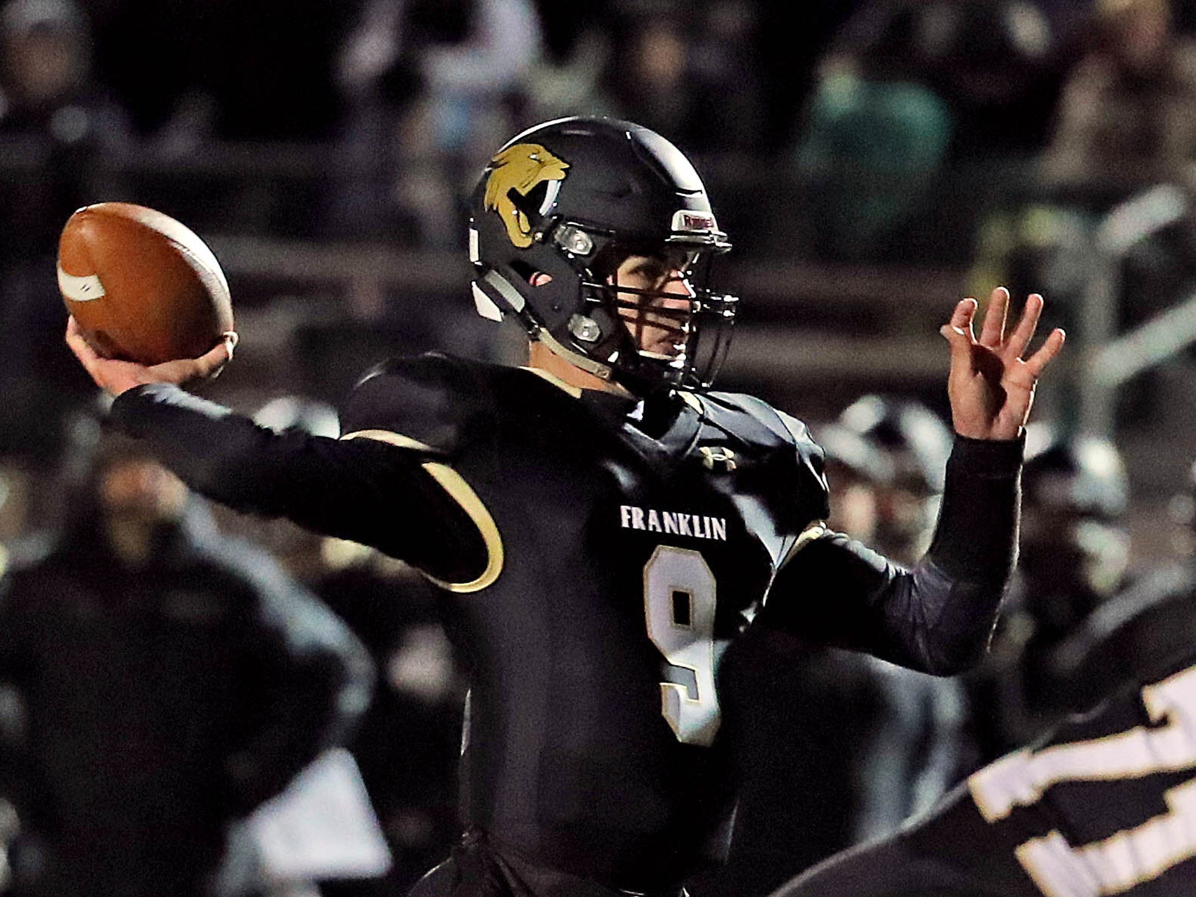 Presenting the 2017 Now News Group All-Suburban Football Team