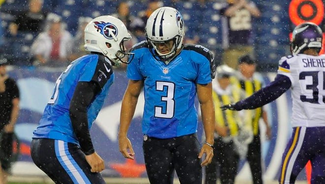 Titans kicker Maikon Bonani looks down after missing a field-goal attempt against the Vikings in the first quarter.