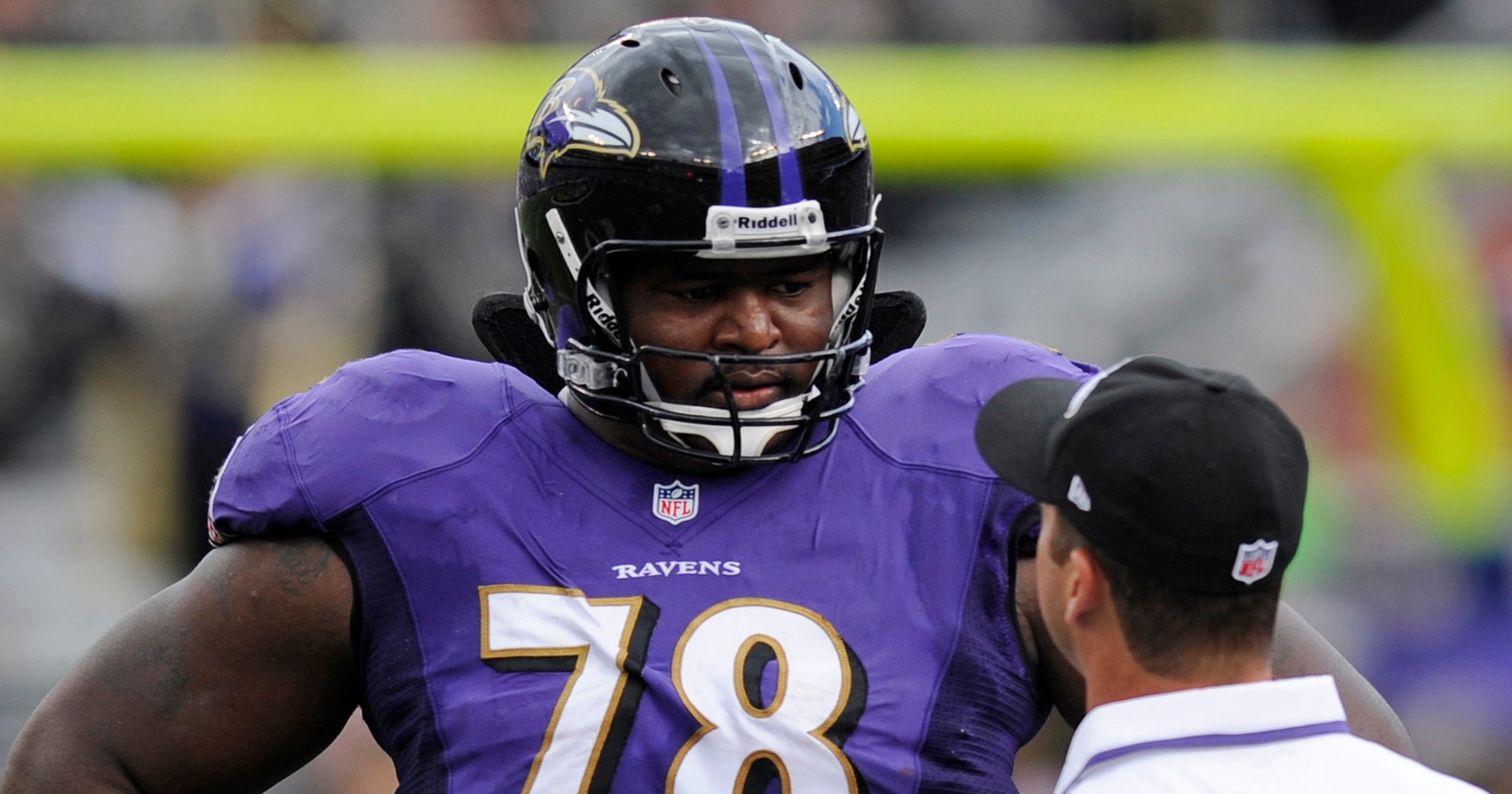 Nfl Notes Harvin Back At Practice Ravens Trade Mckinnie