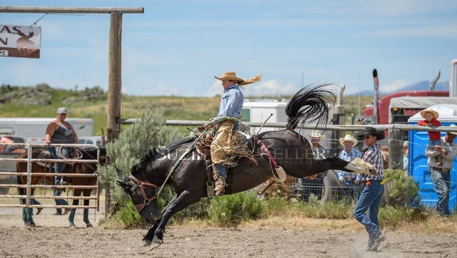 Bronc-riding Montana cowgirl featured in new show