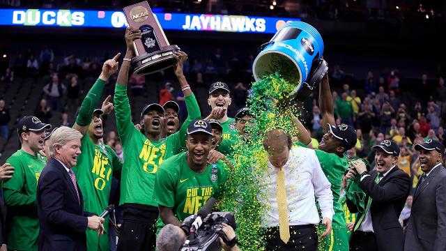 Oregon advances to first Final Four since 1939 with win over Kansas