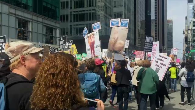 Raw: Thousands attend Tax Day rally in NYC