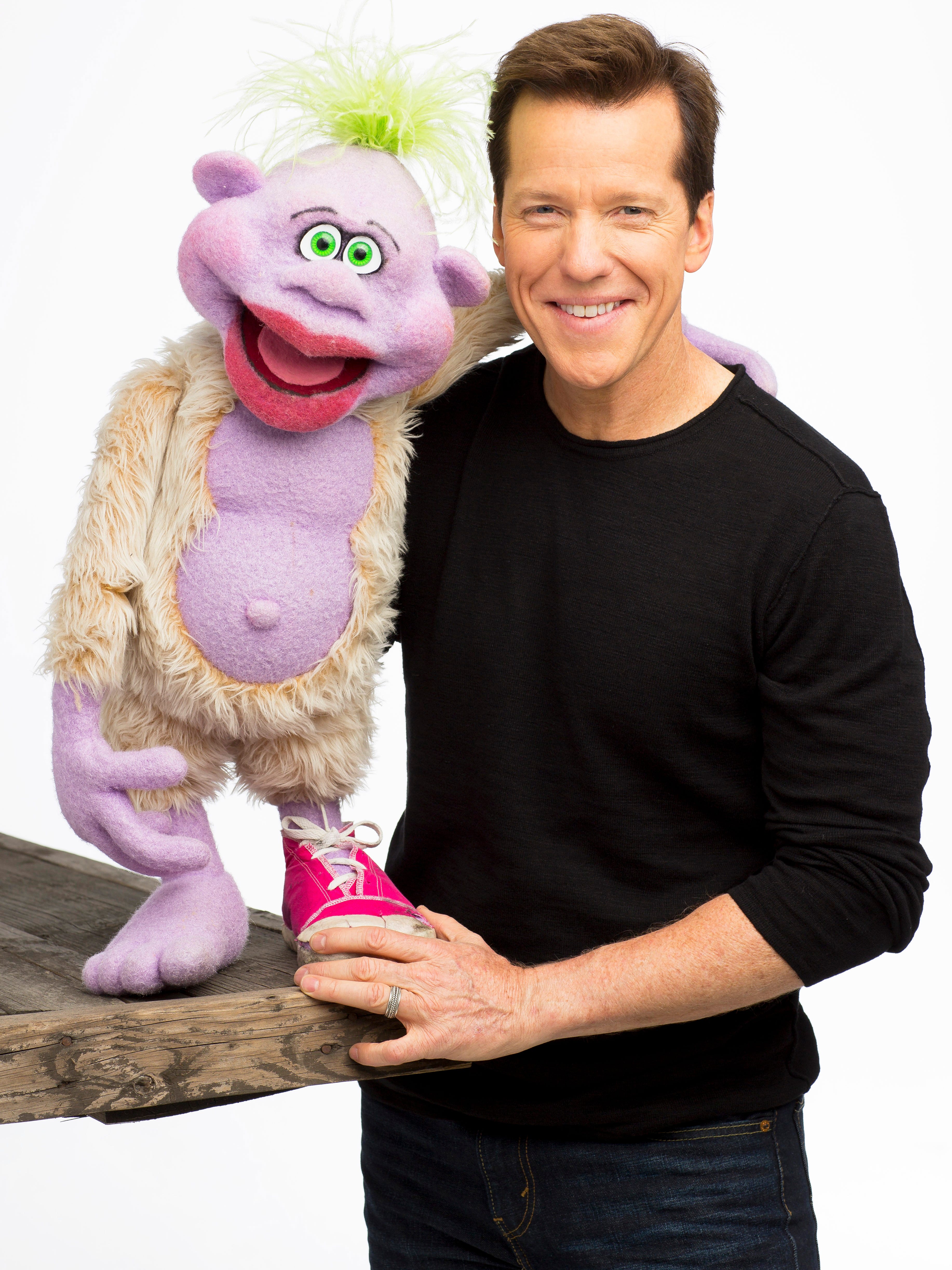 Comedy star Jeff Dunham takes tour to Abraham Chavez Theatre
