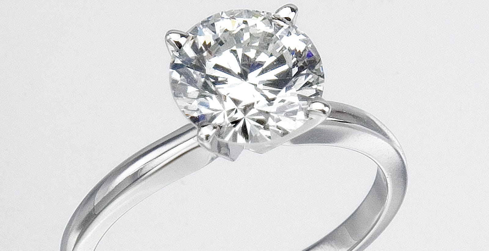 Can T Buy Me Love 5 Engagement Ring Buying Tips