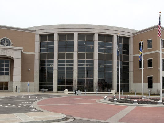 Luersen and Muench vie to take over Campbell County Clerk job